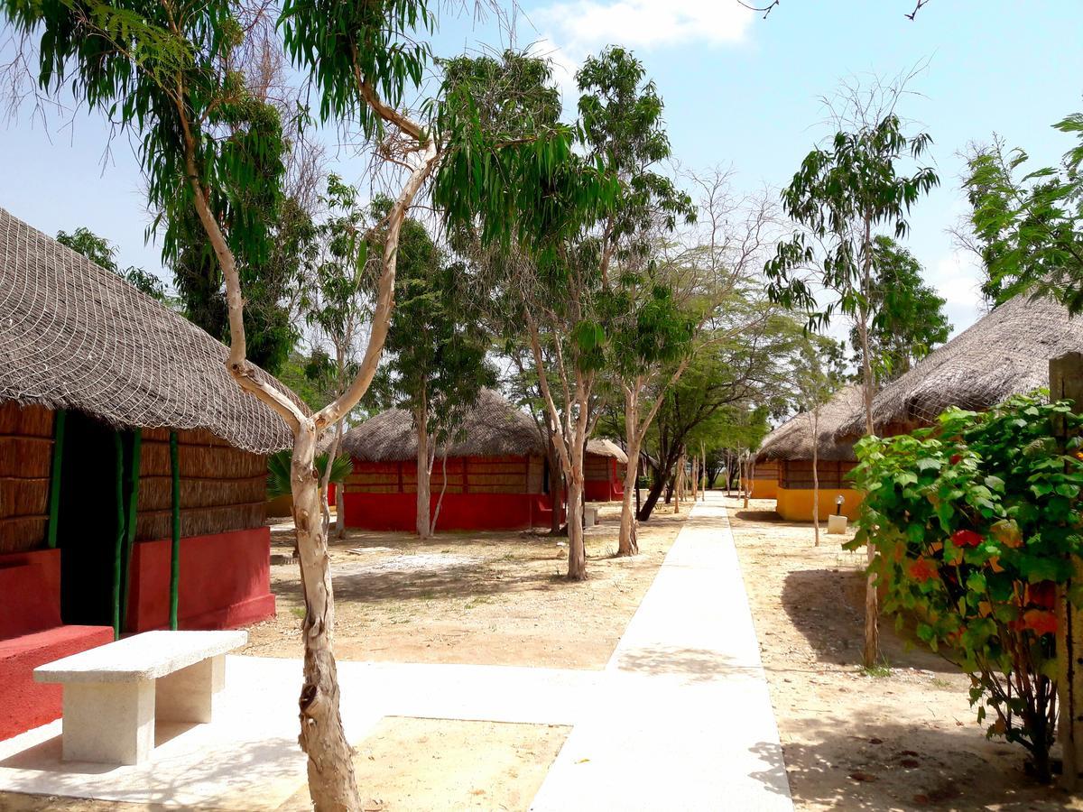 Campement Hakuna Lodge Mar Lodj Eksteriør bilde